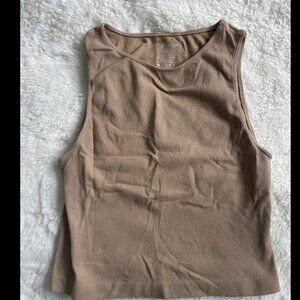 Lane 201 By Together Beige Fitted Tank Top Size M